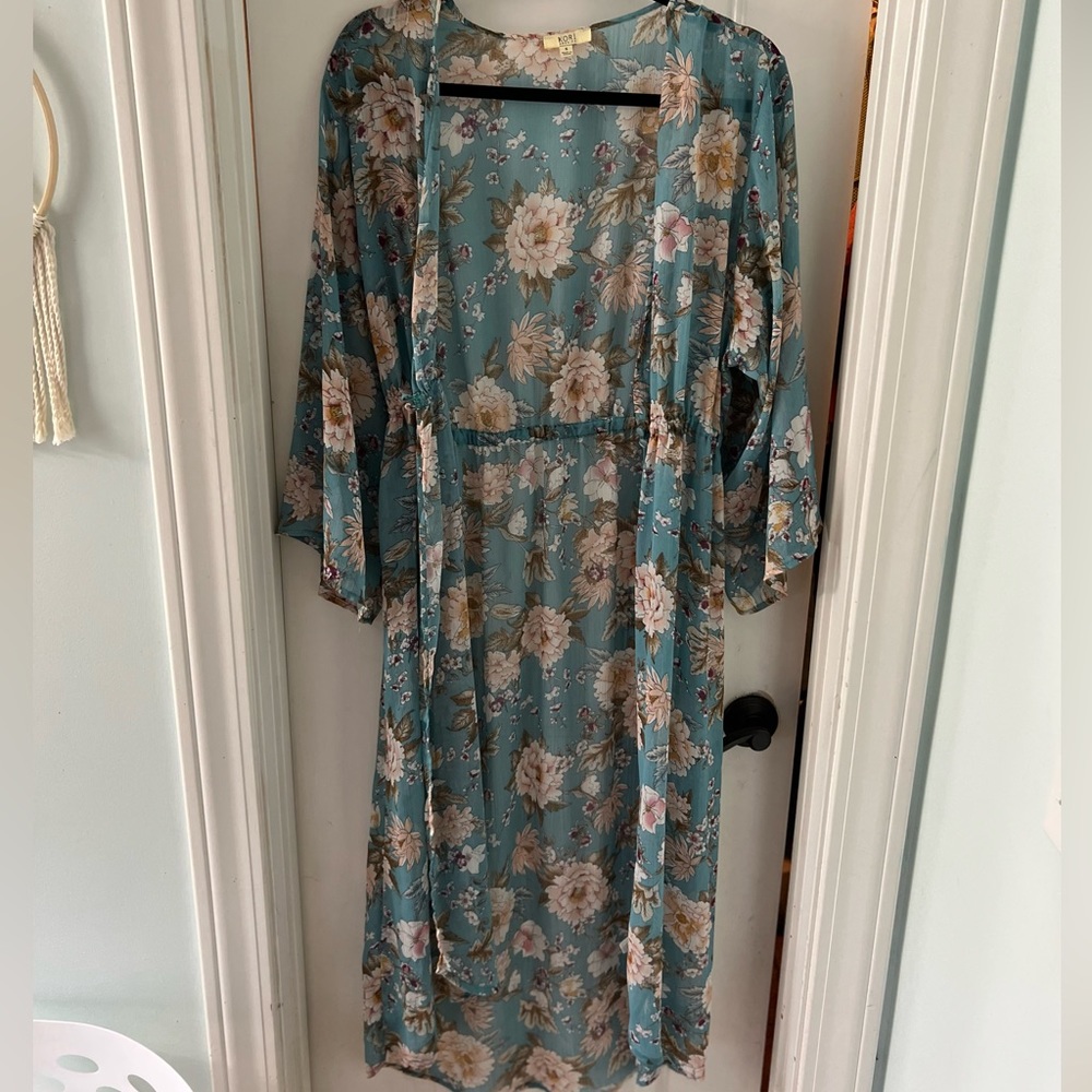 Kori kimono size small. Great condition and so beautiful!